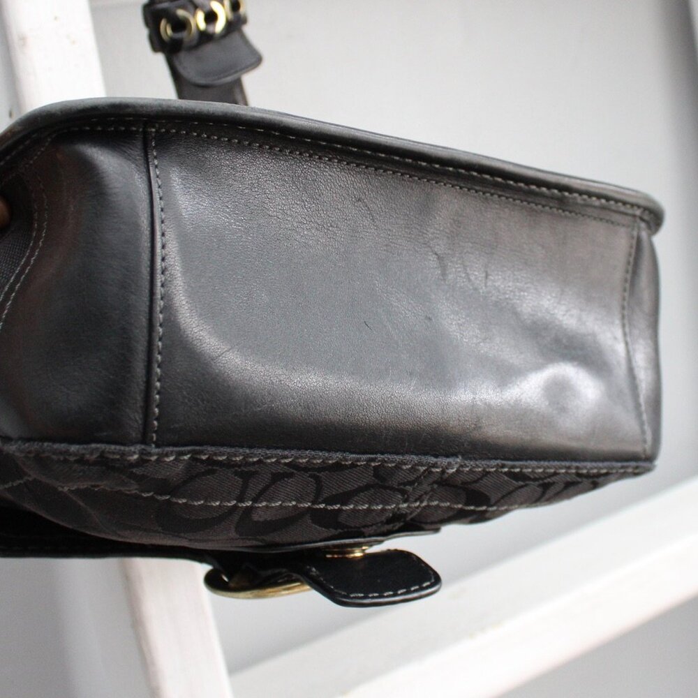 Coach Vintage Y2K Bleecker Black Legacy Signature Shoulder Bag Purse 11434 - Picture 8 of 10